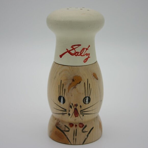 Salt and Pepper Shakers Salty and Peppy Cats Vintage Wood Hand Painted Kitschy - Picture 10 of 11
